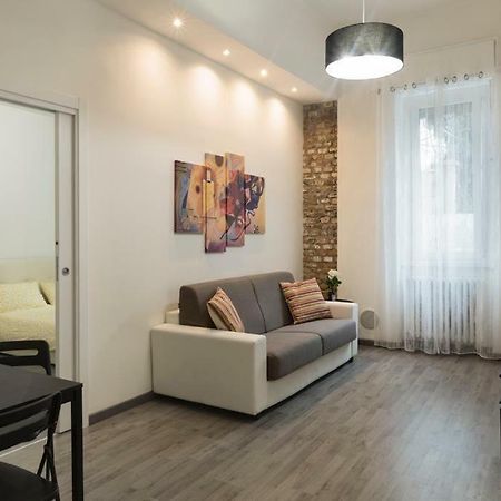 Dimora Milano Milão Exterior foto